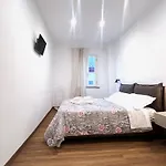 G E G Apartament