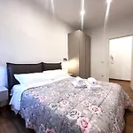 G E G Apartament *