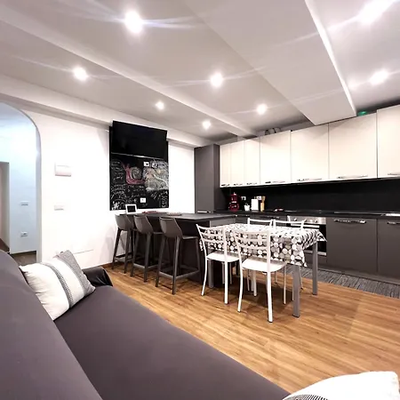 Apartment G E G
